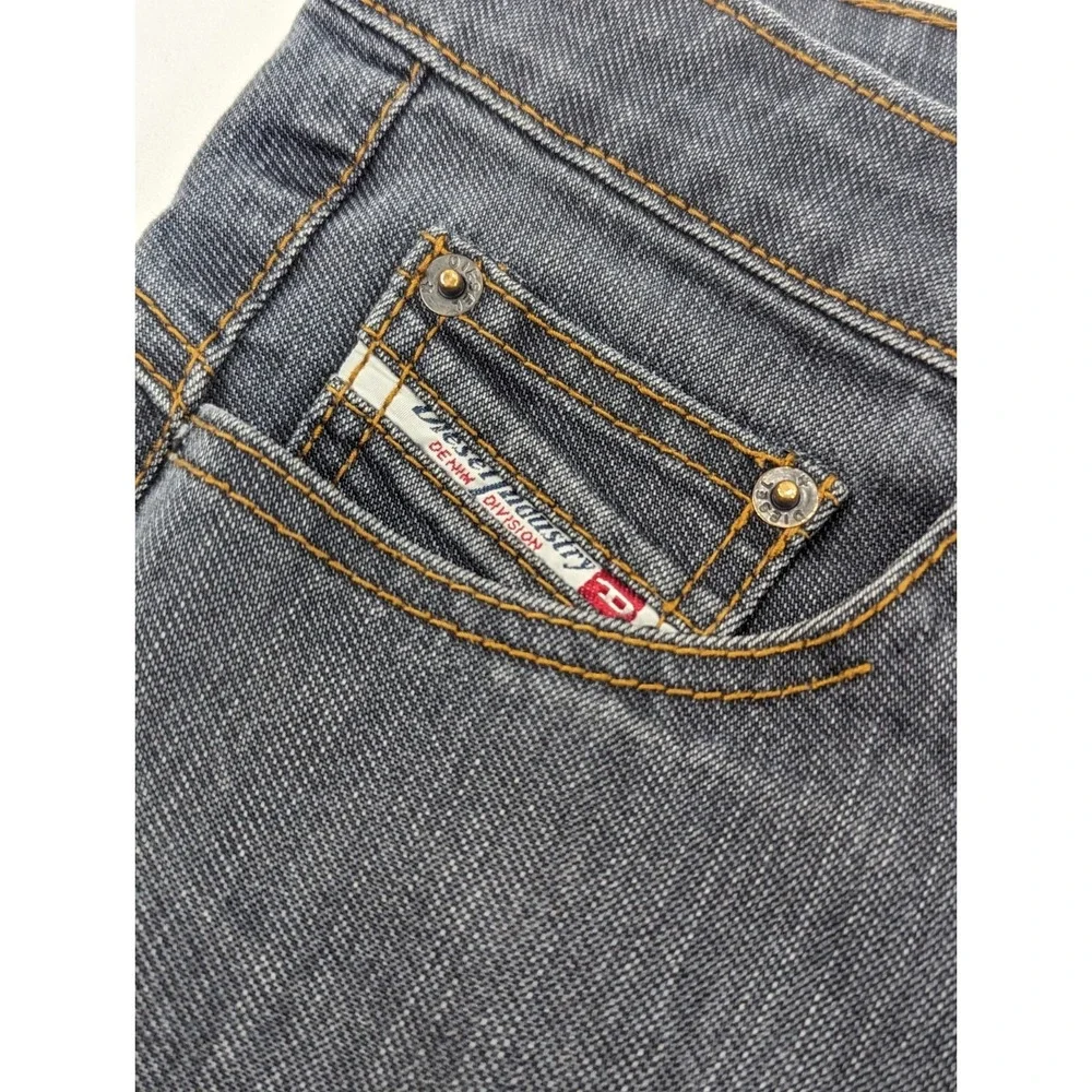 Vintage Diesel Jeans, RN 93243 CA 25594, Button Fly‎ 32X29 Medium Wash EUC